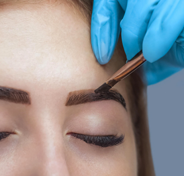 Хна або фарба. Чим краще фарбувати брови фарбою або хною