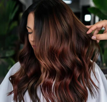 Найпопулярніші види фарбування волосся в 2025 році