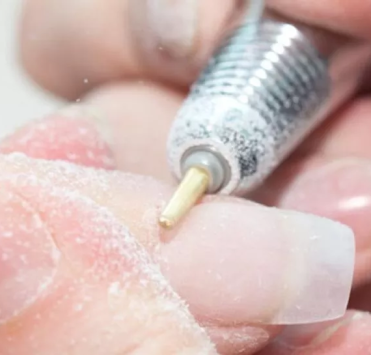 Техніки зняття гель-лаку