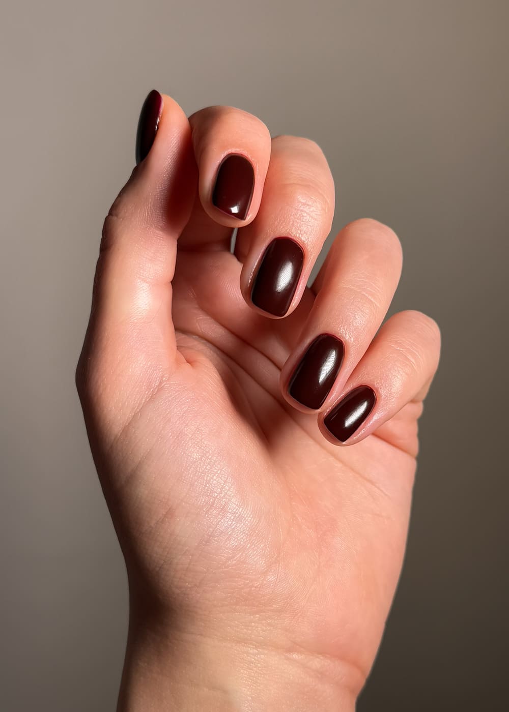 шоколадний манікюр