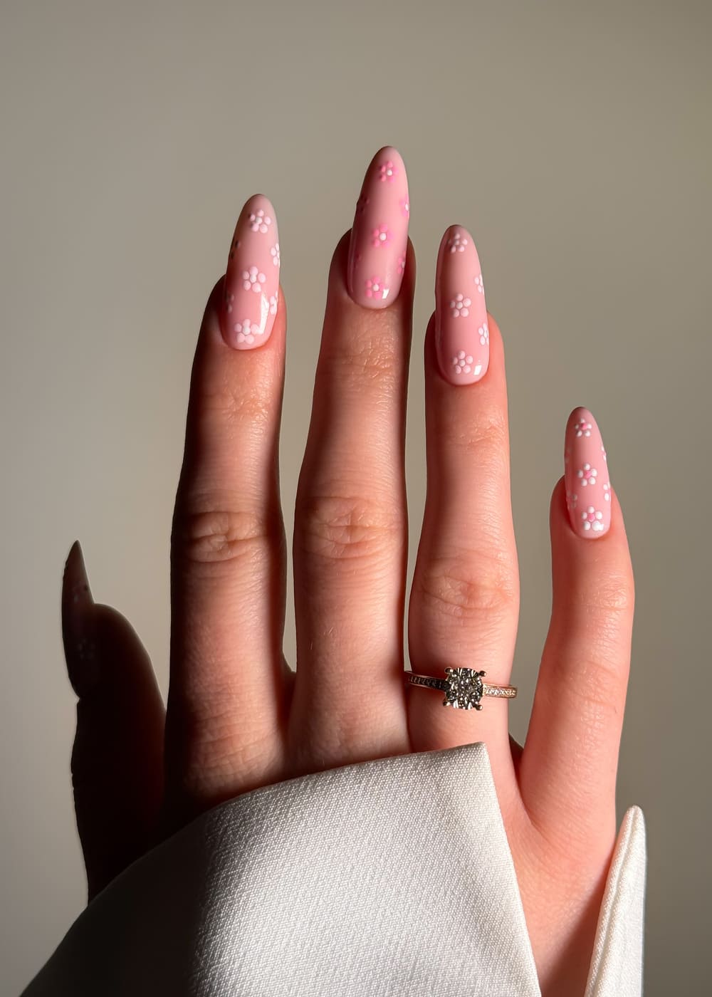 акварельний манікюр ціна