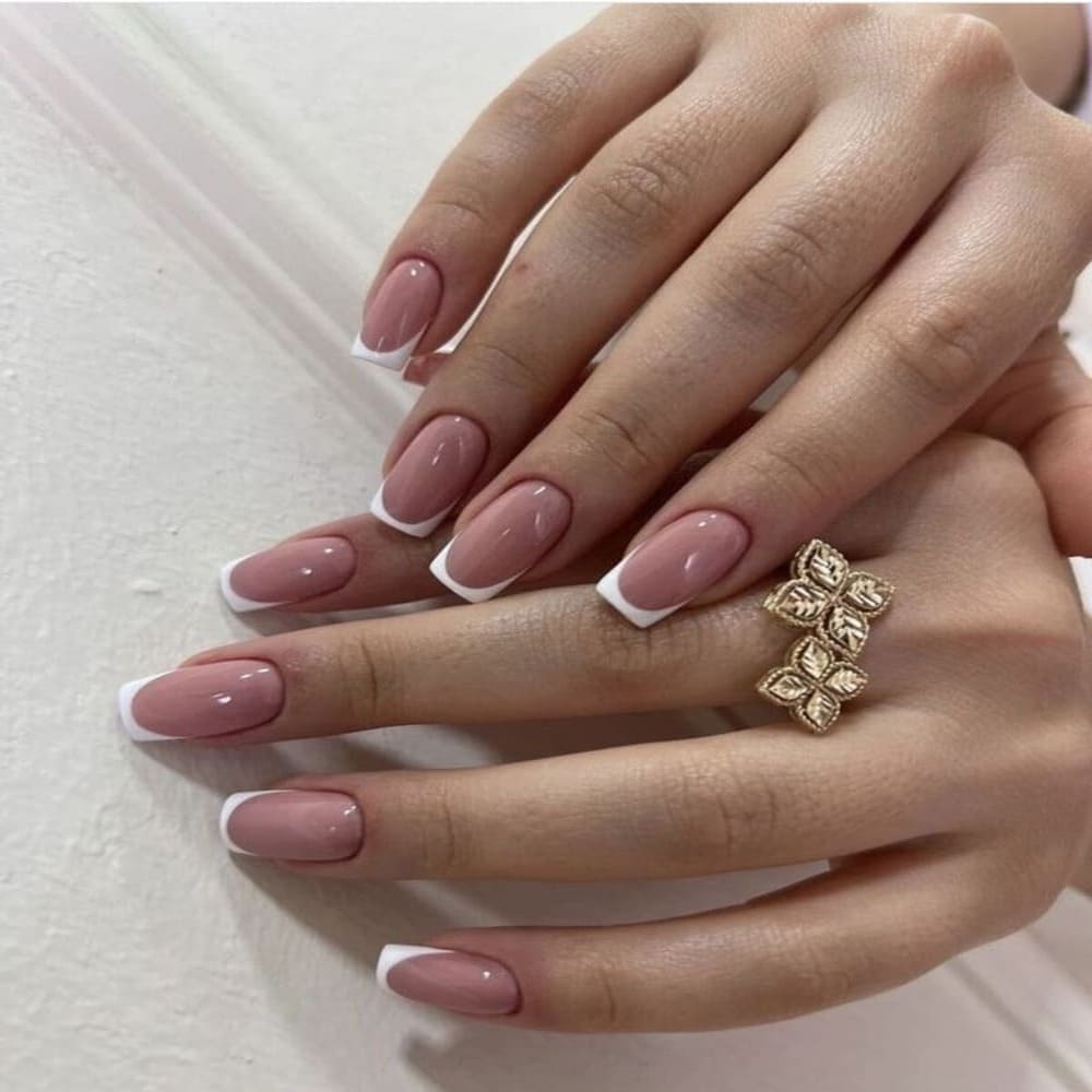 бельгійський манікюр у салоні Дніпро